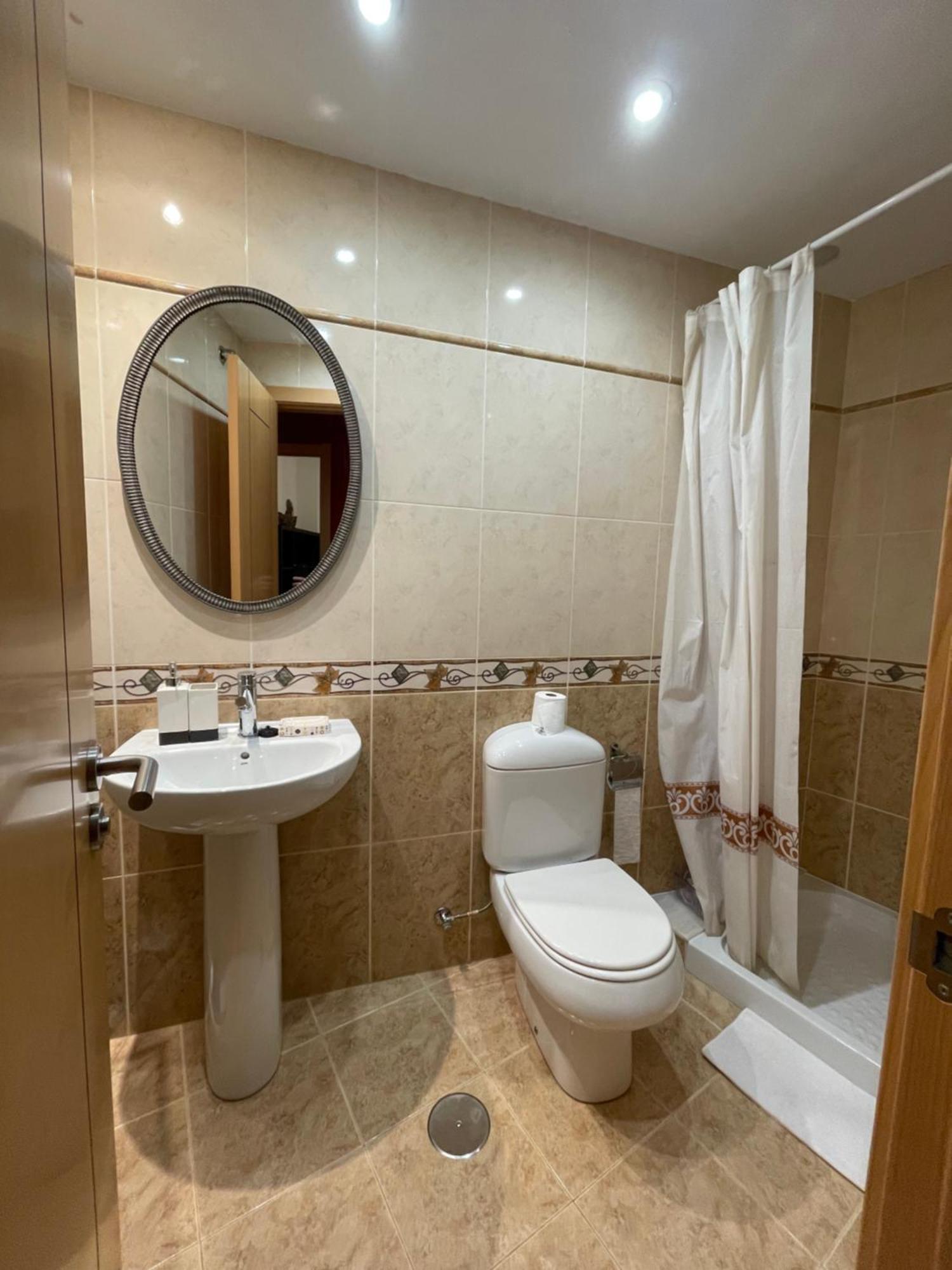 Apartamento Luminoso Y Acogedor Lalín エクステリア 写真