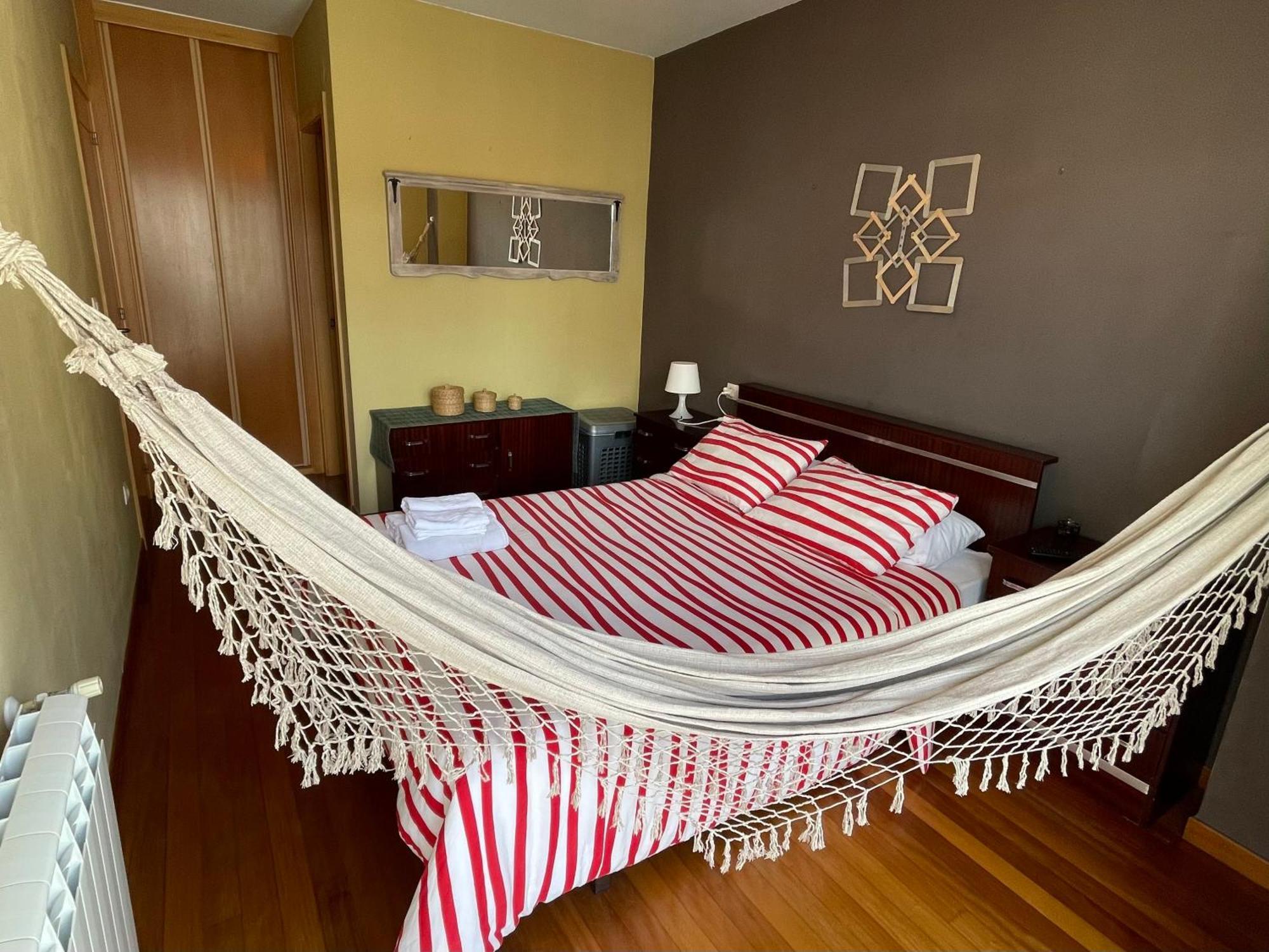 Apartamento Luminoso Y Acogedor Lalín エクステリア 写真