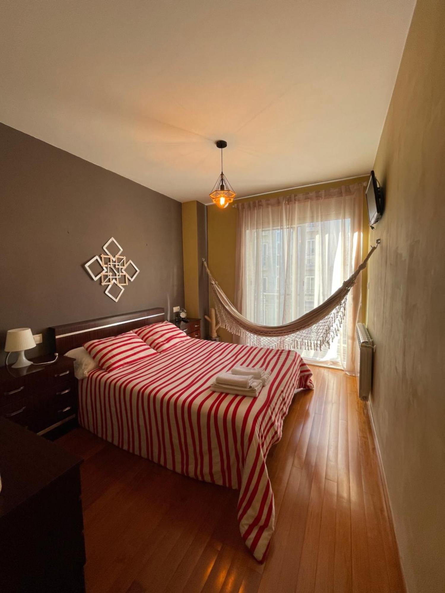 Apartamento Luminoso Y Acogedor Lalín エクステリア 写真